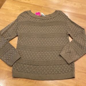 NWT Lightweight Sweater Large Scoop Neck Candies Toffee Color Light Brown